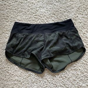 Lululemon Speed Up Low rise short